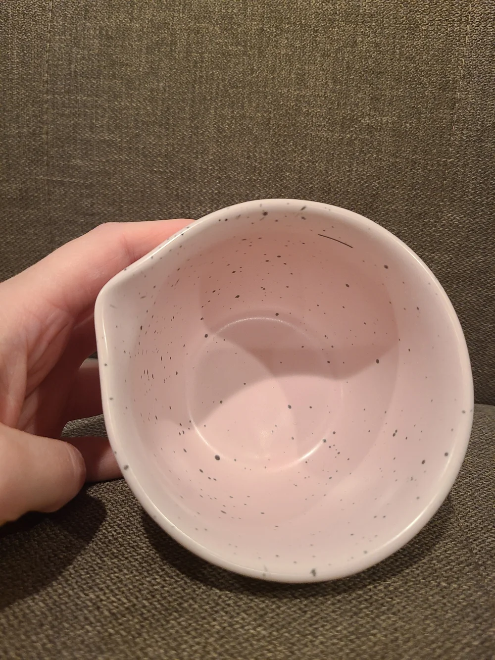 Rae Dunn 1 cup measuring container (only 1 cup)